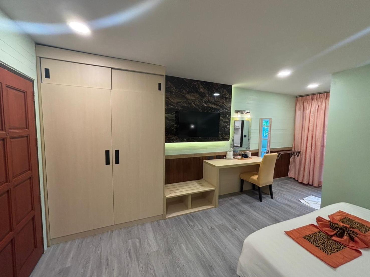 Ban Chanchay Hua Hin Luaran gambar